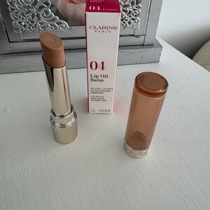 CLARINS LIP OIL BALM WITH A TRIO OF PLANT OILS 2.9 G/0.1 OZ. #04 ALMOND